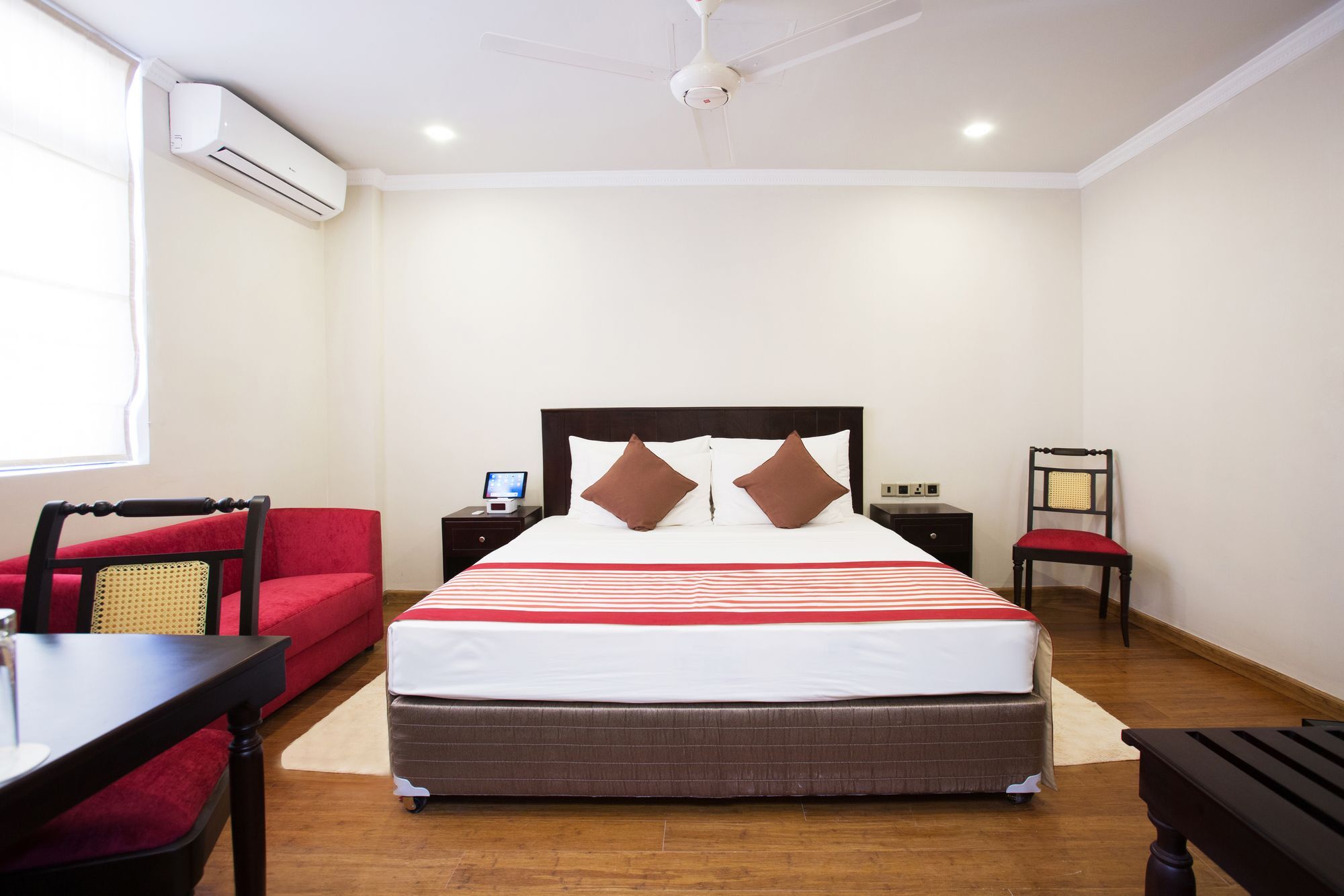 Earl'S Red Colombo Hotel Luaran gambar