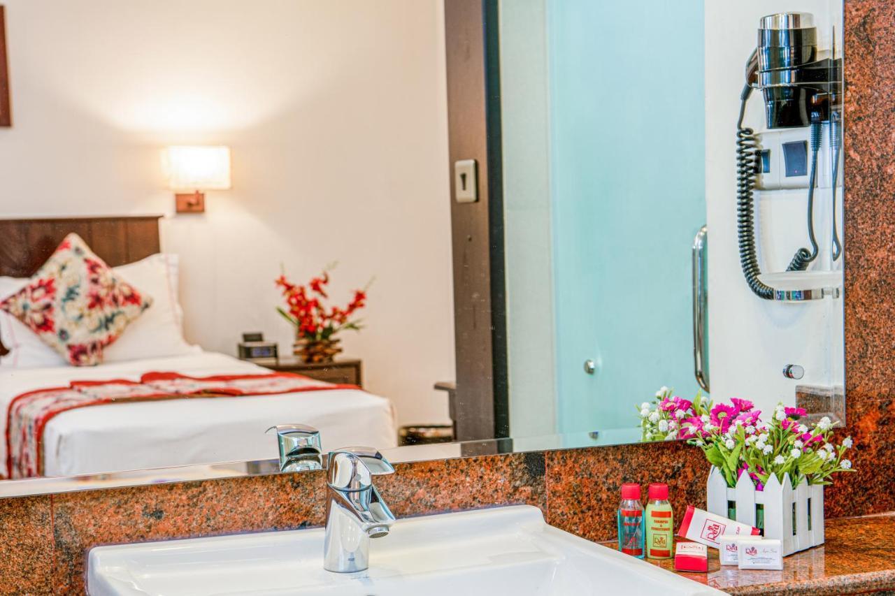 Earl'S Red Colombo Hotel Luaran gambar