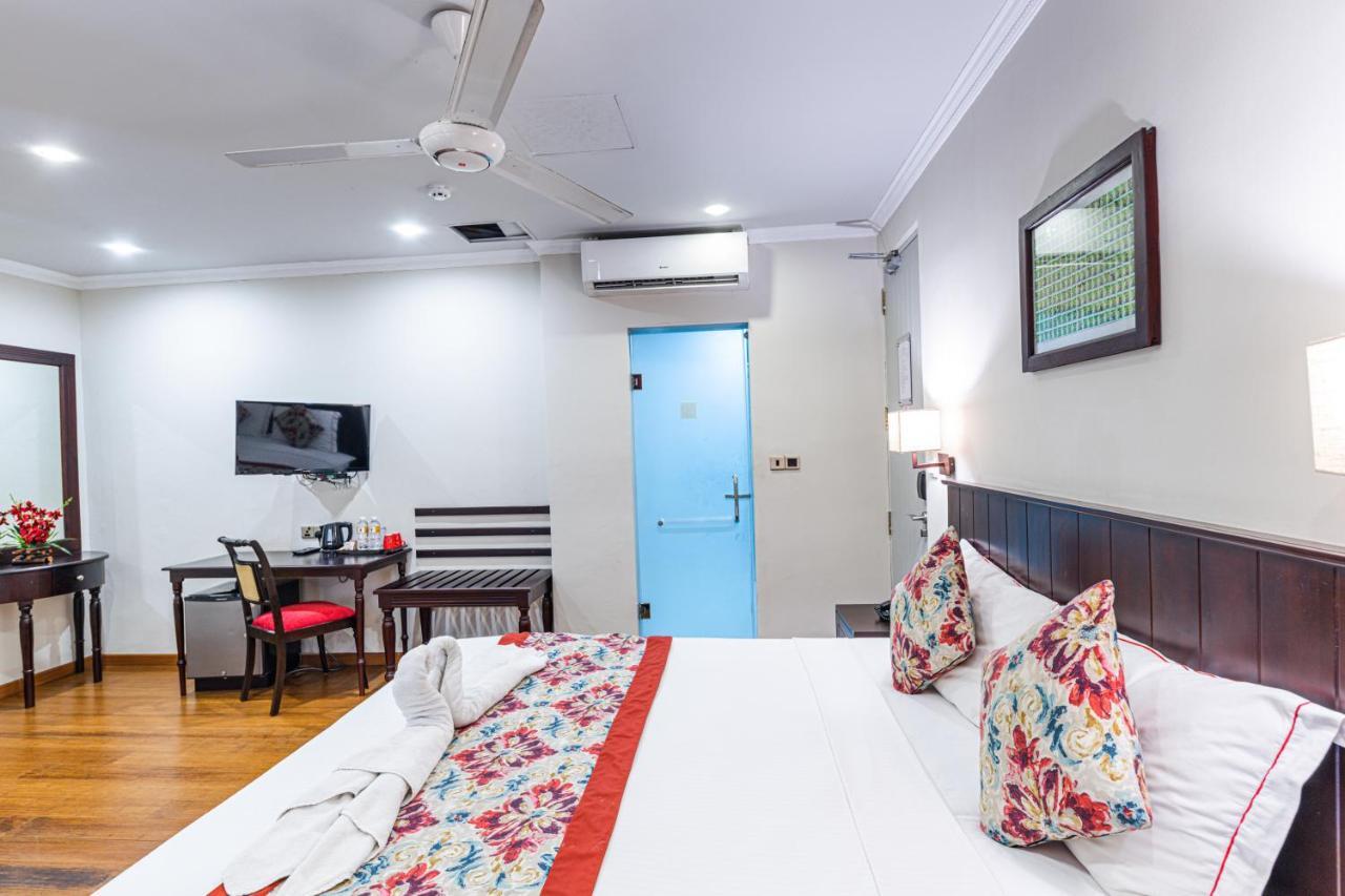 Earl'S Red Colombo Hotel Luaran gambar